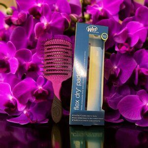 Wet Brush Pro Flex Dry Paddle – Purple& Black